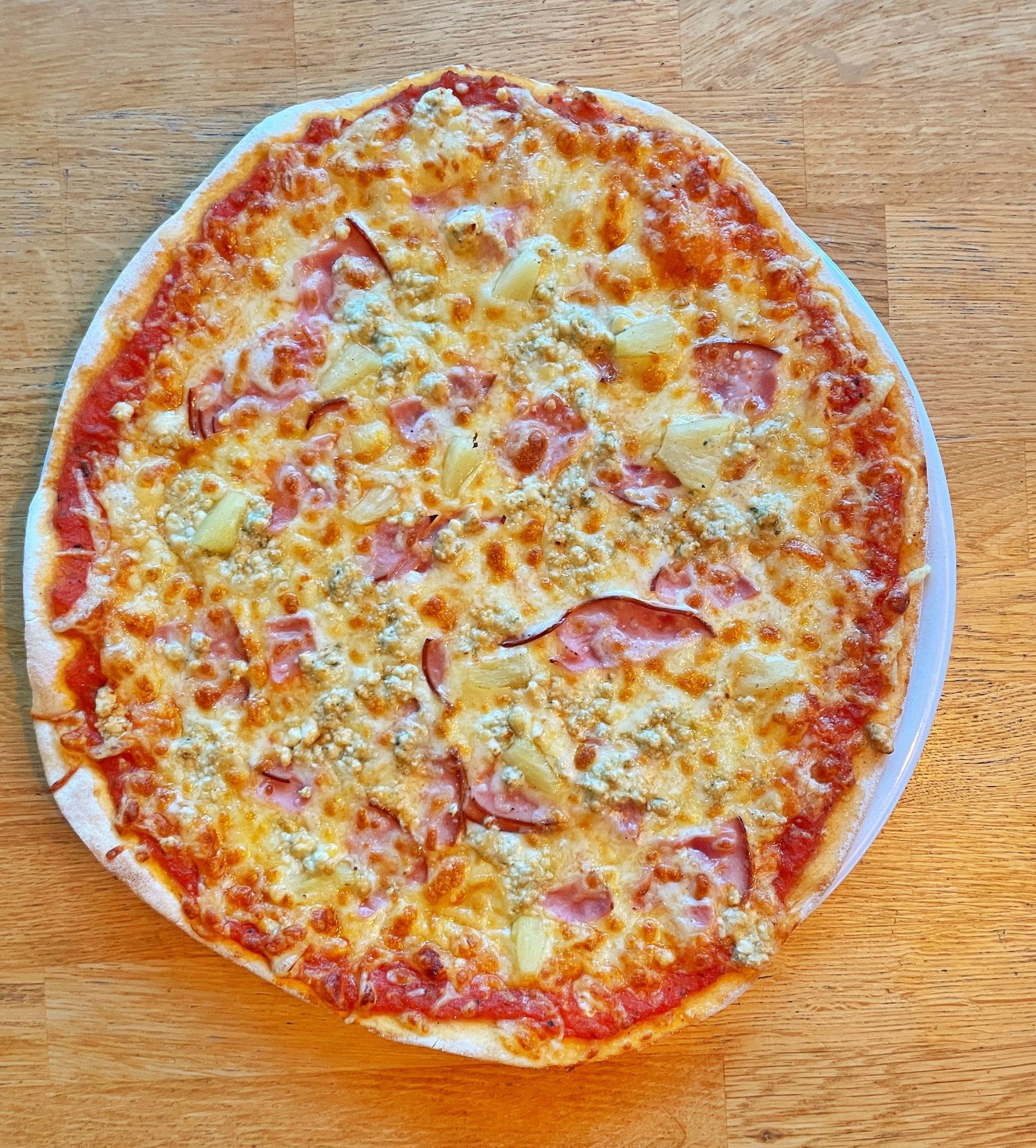 PIZZA AMERICAN MEGHAN